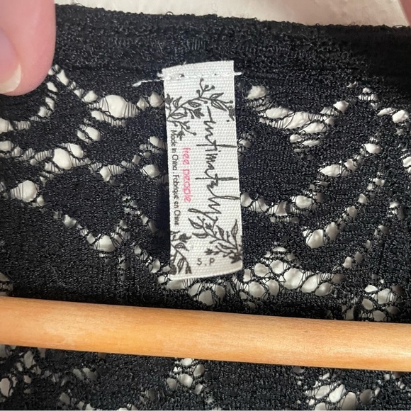 Free People ~ Intimately Free Whimsigoth Black Lace Keyhole Front Top - Picture 3 of 12